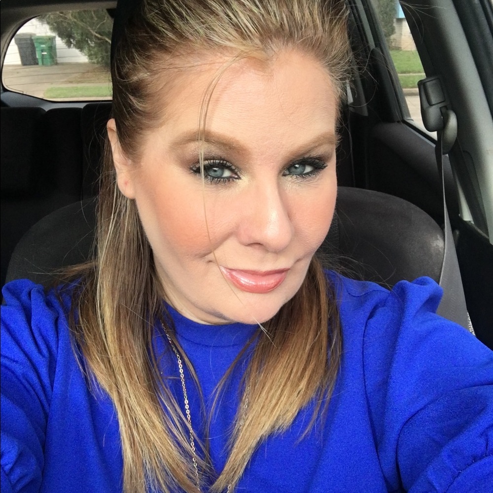 Meet your Posher, Brandi